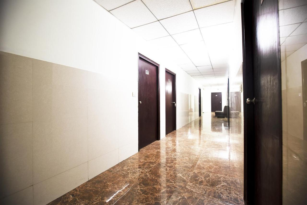Oyo 44174 Hotel Mid Town Prime Harthala Екстериор снимка